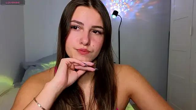 sophia_euphoriaa — no pants spank pussy