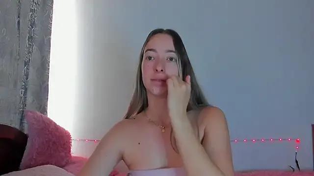 Sophia_rouse — rub clitoris with dildo