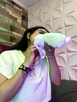 SophiaHilt0n — Freechat on StripChat