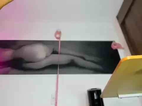 Freechat sophie_004 on StripChat