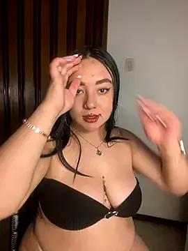 Ssusann_Pink — Domi+dildo