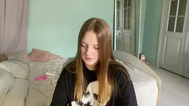 Freechat stefaniyaaa on StripChat