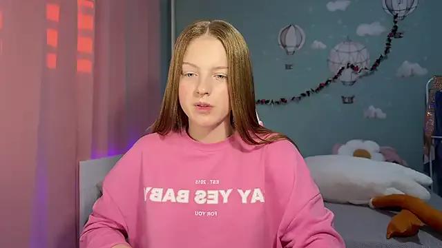 Freechat stefaniyaaa on StripChat