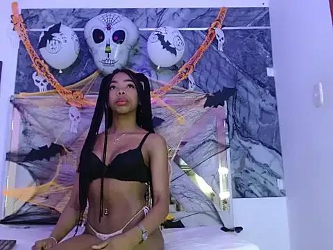 StripChat stellaponcecs is Freechat stellaponcecs — Oil my body and let's dance..