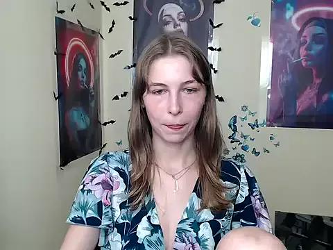 Freechat StrangerGi on StripChat