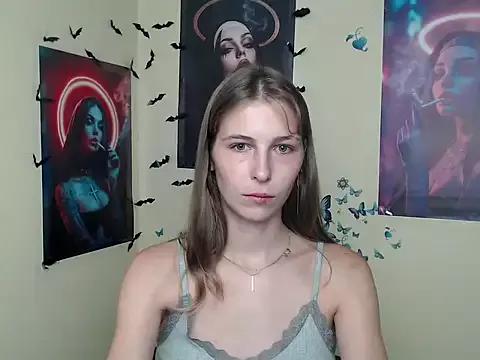 Freechat StrangerGi on StripChat