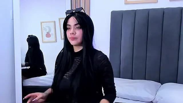 Freechat SuccubusDolly on StripChat