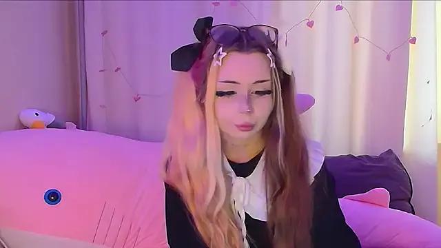 suemeow — dildo in pussy sperm