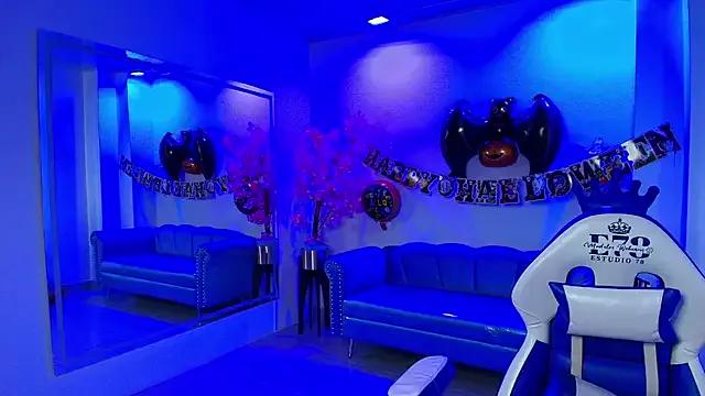 StripChat Summer_miller is Freechat Summer_miller — Lick fingers and face close up