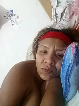 Surreyaa on StripChat 