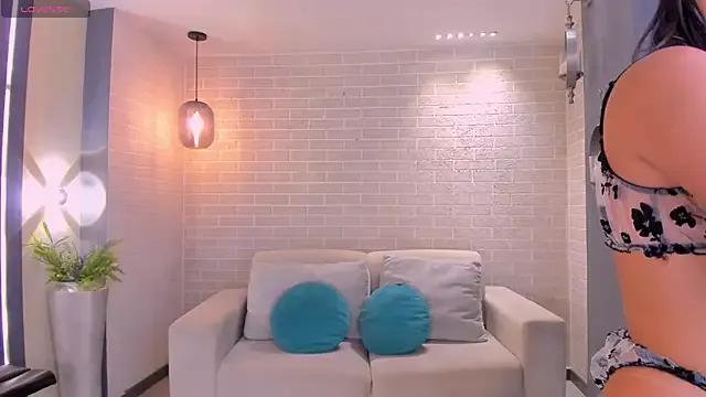 SussyBellX — Play Boobs + Bj