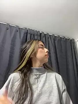 Sweet-Beck — masturbation for 5 min