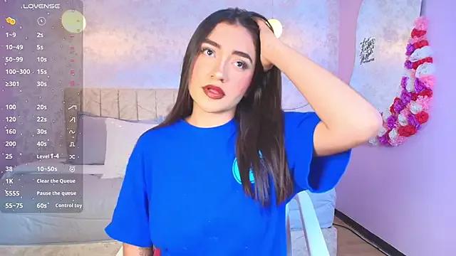Freechat sweet_artemiis on StripChat