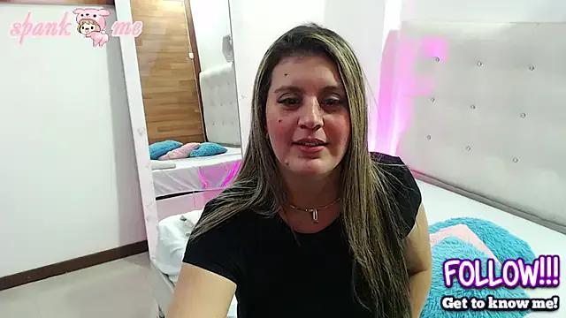 sweet_christtydiaz — dance with your favorite song 