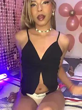 Sweet_Tyra_Doll — dildo in my ass