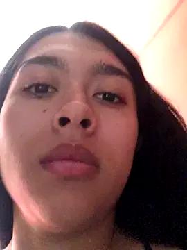 Freechat SweetLatiin_ on StripChat