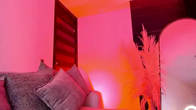 sweett-mary on StripChat 