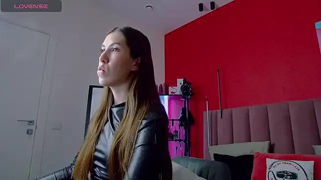 Freechat SweetySonya on StripChat