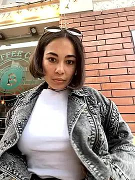 Taliliya — Shake tits 