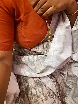 Tamil_Ammani — Boobs show