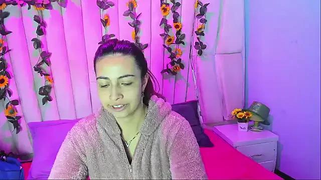 Freechat Tammy_Blackk on StripChat