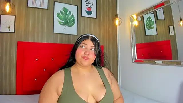 Freechat Taniabenelli on StripChat