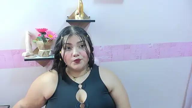 Freechat Taniabenelli on StripChat