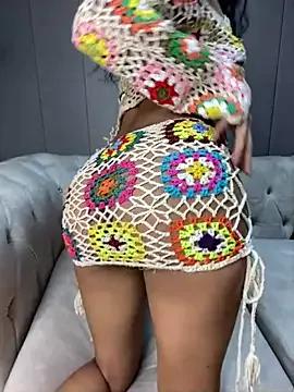 Tatiana_18pink — Fingering in the bathroom