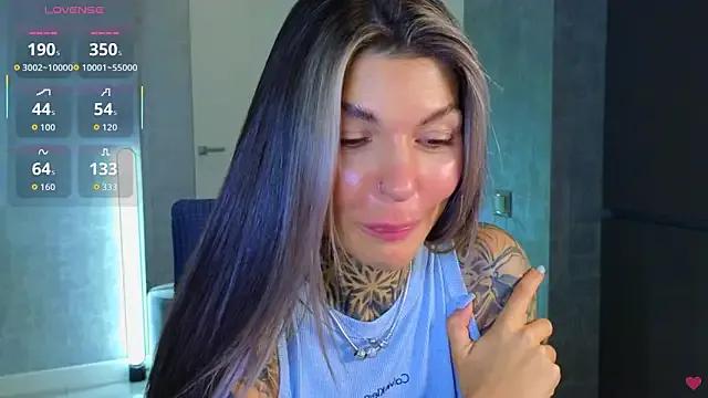 Freechat tattooedBabyy on StripChat
