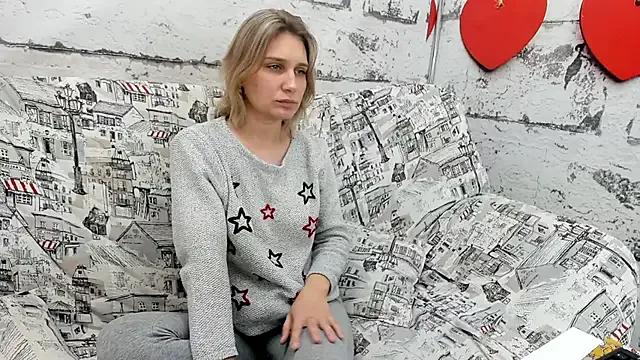 Tenderly_Sophie — Lick fingers