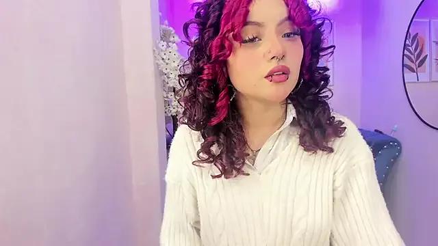 Freechat Theia_moon on StripChat