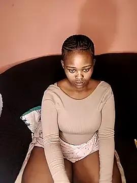 ThickPearlx23 — lets make this pussy squirt
