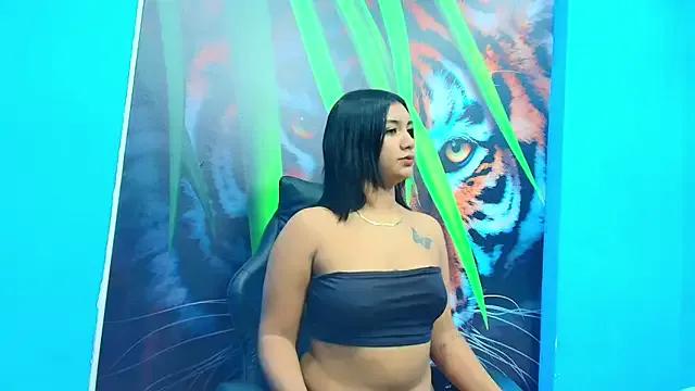 thifany_girlshot — show squirt