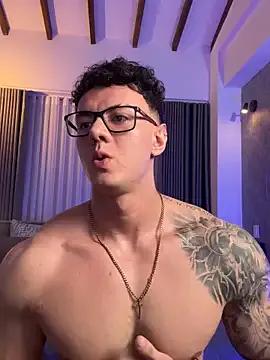 Thomas_Falcon — giggle chest