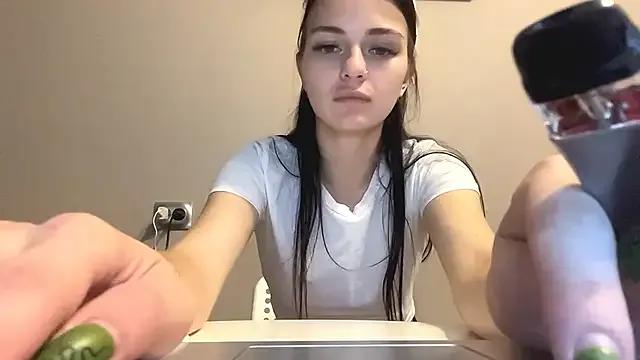 TianaWidell — Massage tits