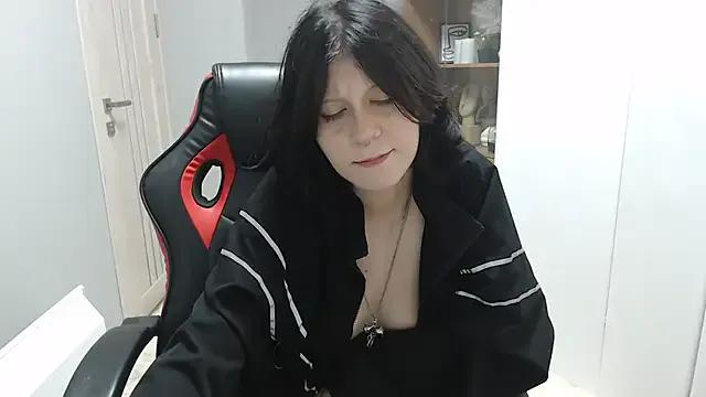 TinaQuiin — take off panties