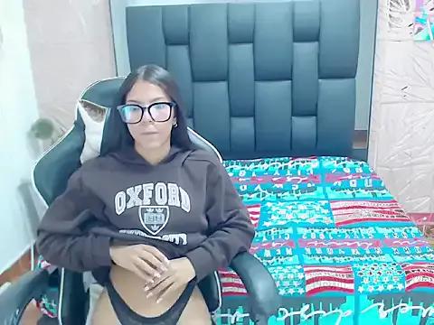 Tinita_ — Show pussy