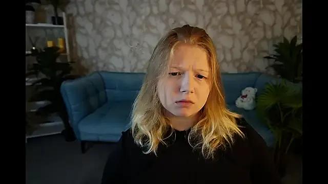 Freechat Tinker_Belll on StripChat