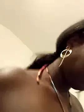 topteirchcoclate on StripChat 