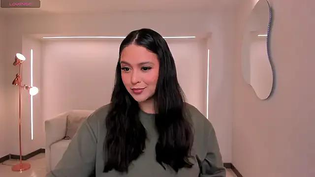 Freechat ToriCrossX on StripChat