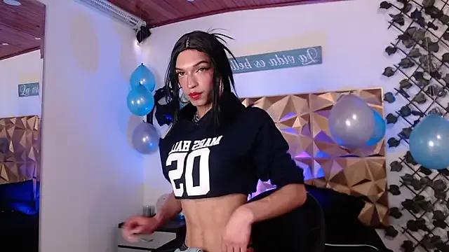 Trinity_Knox — cum in public
