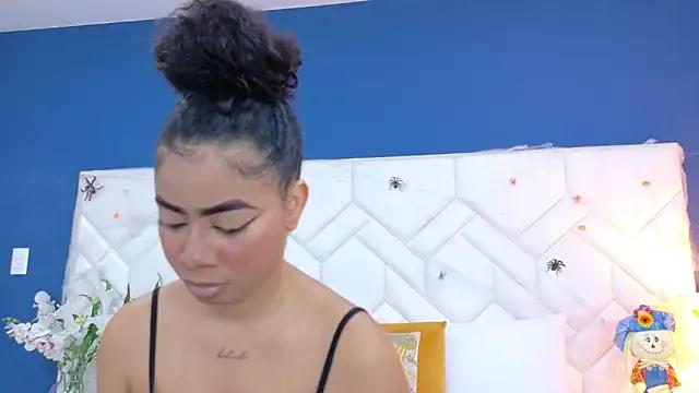 Freechat Tyra_Kane on StripChat