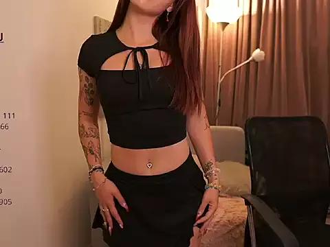 uwu_nika18 on StripChat 