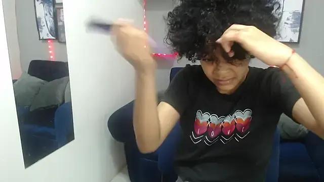 Freechat vainillaplaypussy on StripChat
