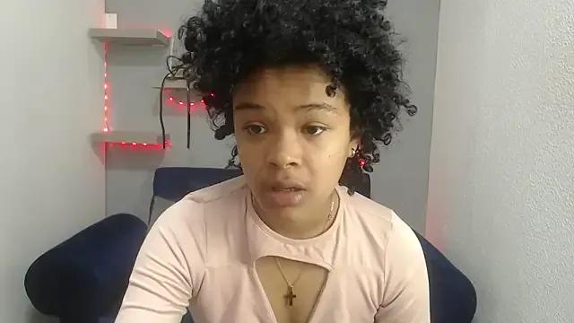 Freechat vainillaplaypussy on StripChat