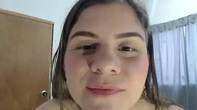 Freechat ValeAmayaa on StripChat
