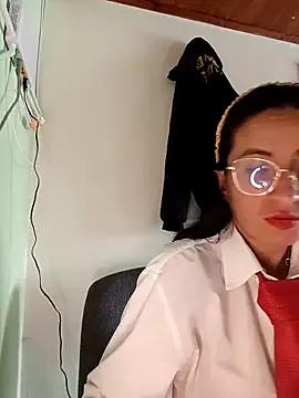 Valentina--1 — Freechat on StripChat