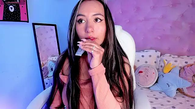 Vanelope_evanss —  Flash my cute boobs: