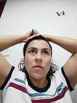 StripChat vanessa-titisM is Private vanessa-titisM — Anal kisses love friend