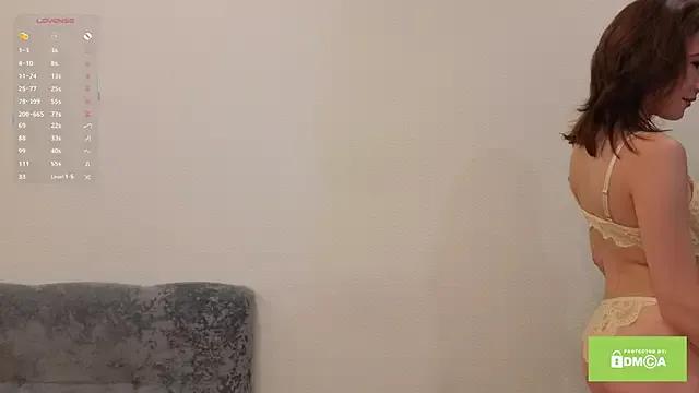 vanessa_one_ — Flash boobs